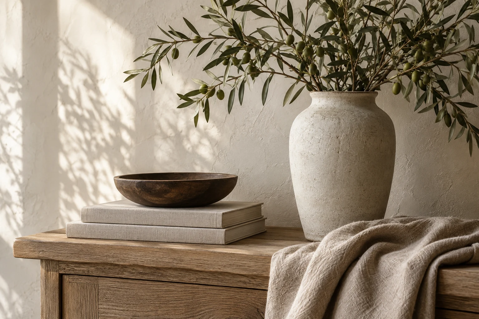 Warm natural textures and furniture in a thoughtfully arranged home